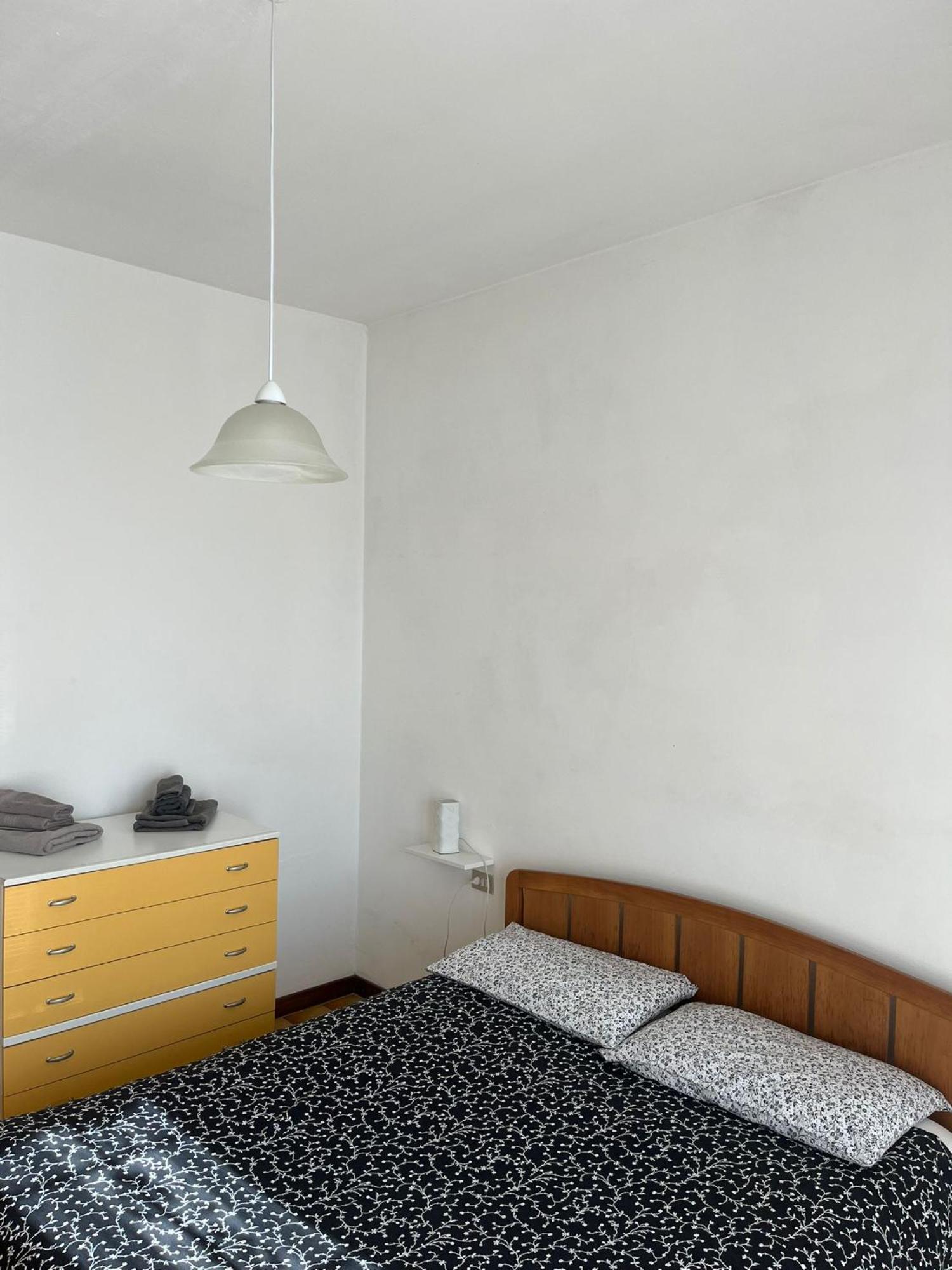 Casa Castel Lägenhet Civate Exteriör bild