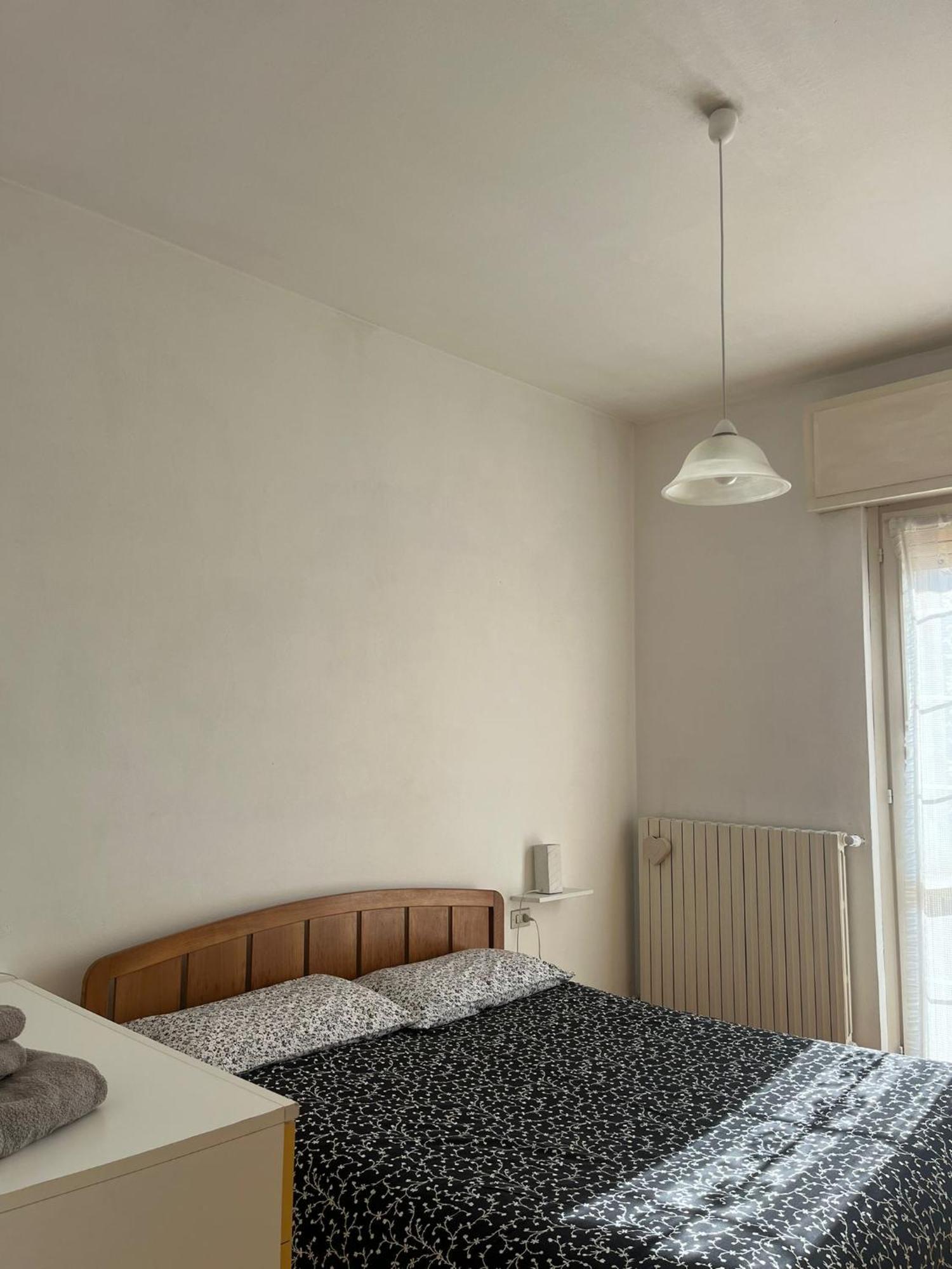 Casa Castel Lägenhet Civate Exteriör bild